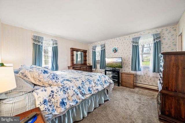 43 GLENVIEW RD, Glen Mills, PA 19342