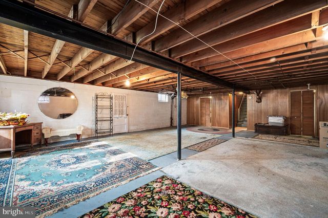 43 GLENVIEW RD, Glen Mills, PA 19342