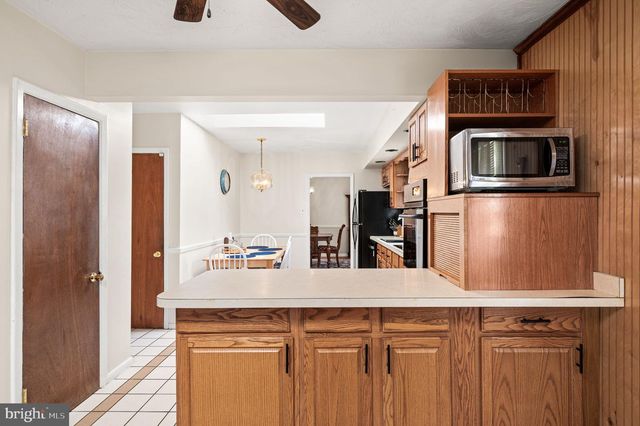 43 GLENVIEW RD, Glen Mills, PA 19342