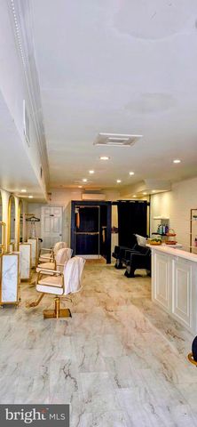 16 TANNER ST, Haddonfield, NJ 08033