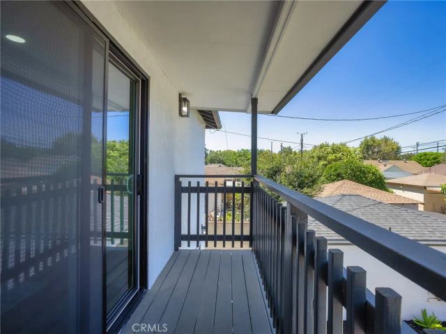 1741 N Rose Street, Burbank, CA 91505
