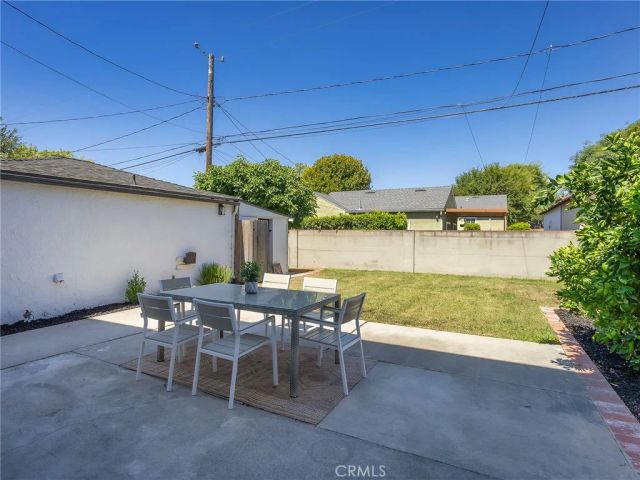 1741 N Rose Street, Burbank, CA 91505