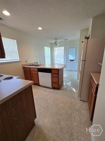 9830 Whitfield, Savannah, GA 31406