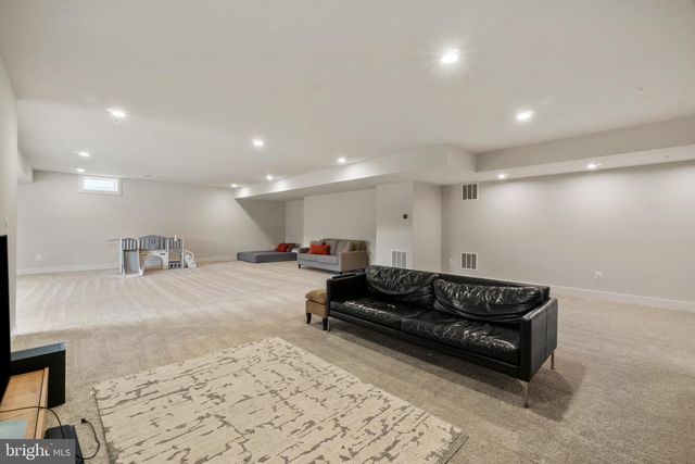 6045 BRICKER RD, Dayton, MD 21036
