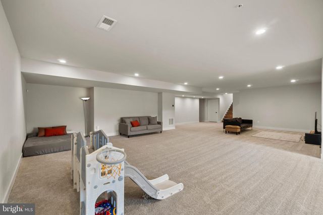 6045 BRICKER RD, Dayton, MD 21036
