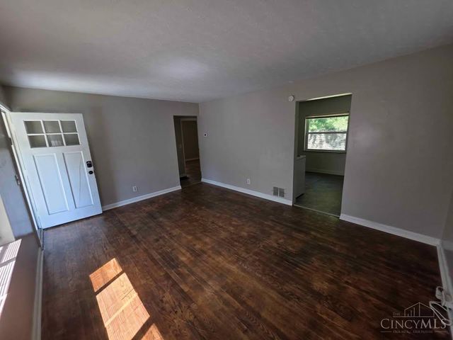 968 Delhi Avenue, Cincinnati, OH 45204