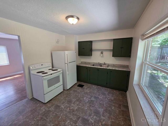 968 Delhi Avenue, Cincinnati, OH 45204