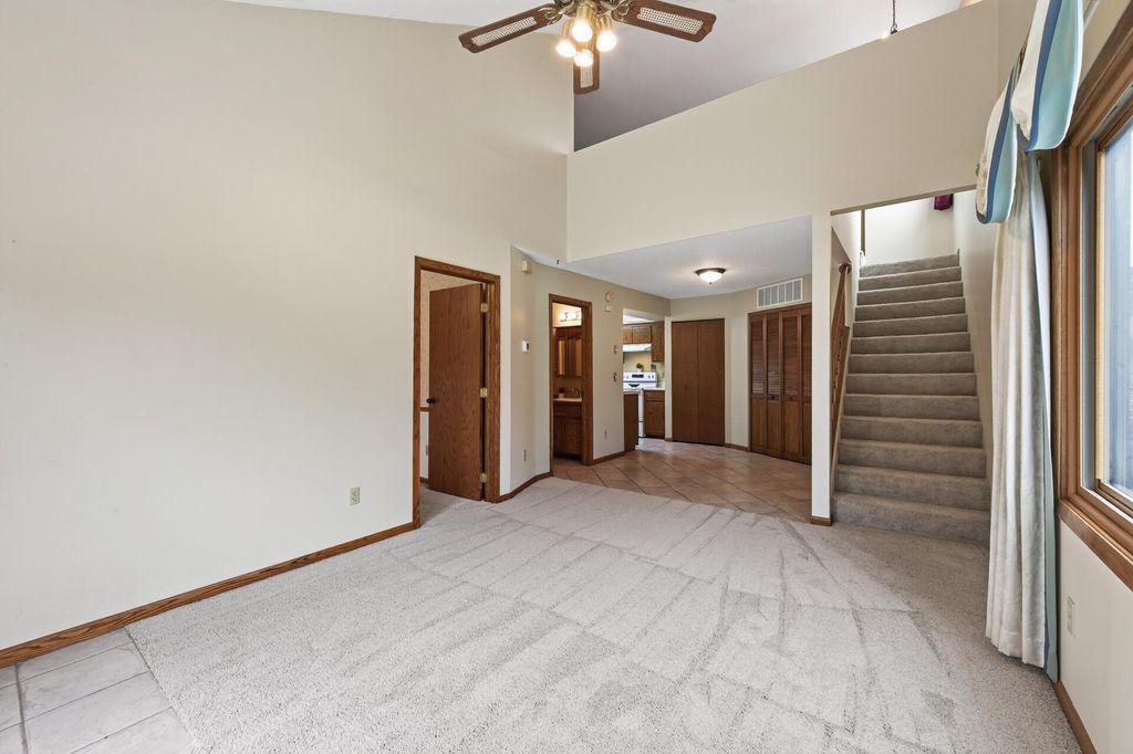 548 Auburn Place NW A, Elk River, MN 55330 — photo 2