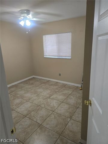 909 Eisenhower BLVD, Lehigh Acres, FL 33974
