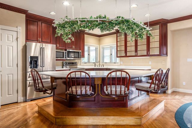 37 W 620 S, Orem, UT 84058