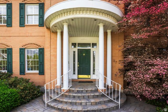 37 W 620 S, Orem, UT 84058