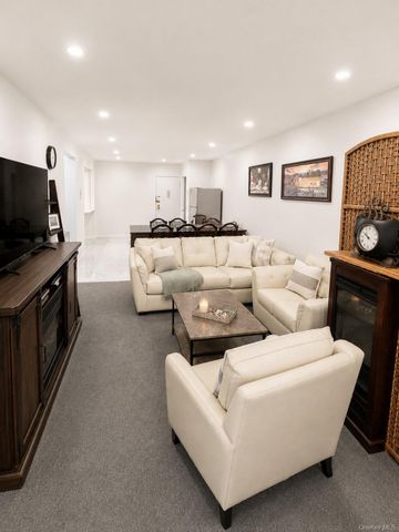 553 CENTRAL Avenue 19B, Cedarhurst, NY 11516