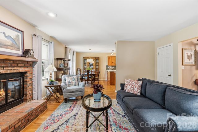 20 Mallard Court, Brevard, NC 28712