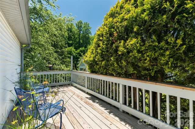 20 Mallard Court, Brevard, NC 28712