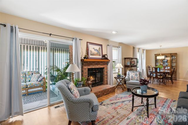 20 Mallard Court, Brevard, NC 28712