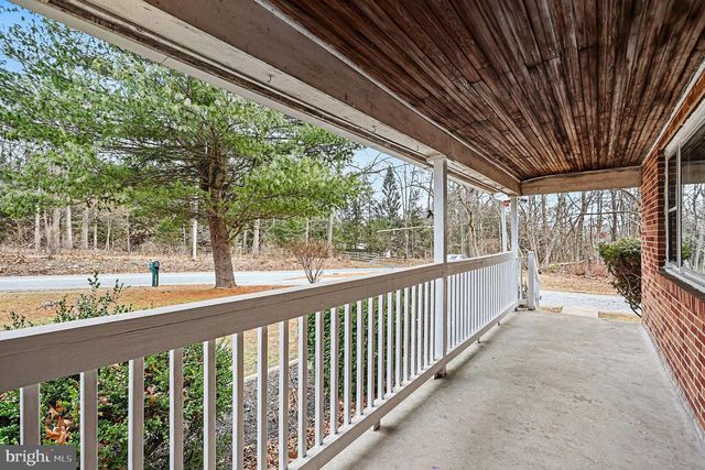 5010 BULL RD, Dover, PA 17315