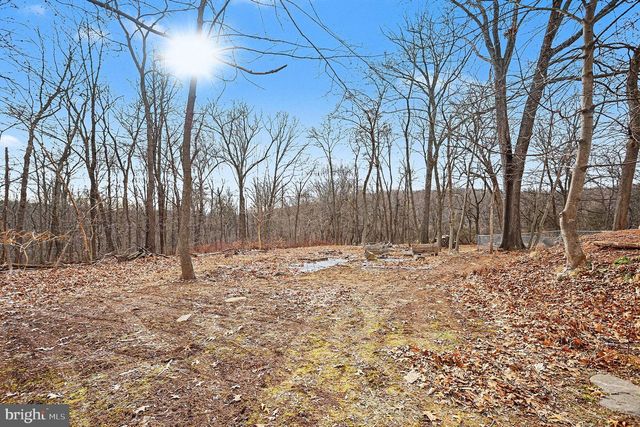 5010 BULL RD, Dover, PA 17315