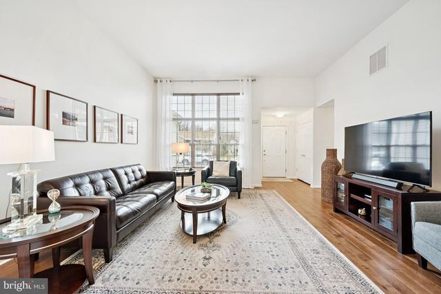 713 CHICKORY TRL, Mullica Hill, NJ 08062