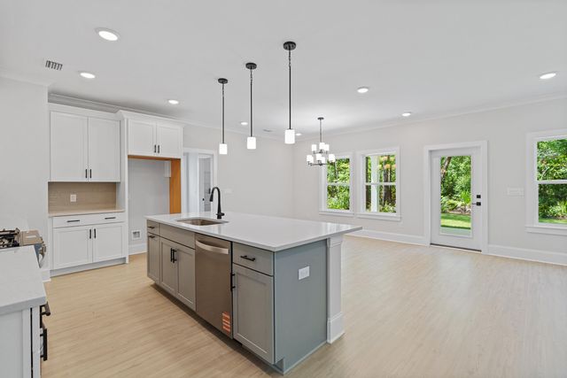 197 J HUNTER'S WAY N Way Lot 29, Freeport, FL 32439