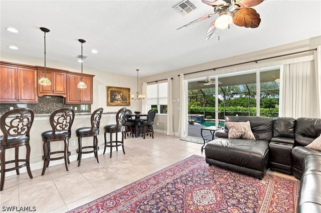 19600 Maddelena CIR, Estero, FL 33967