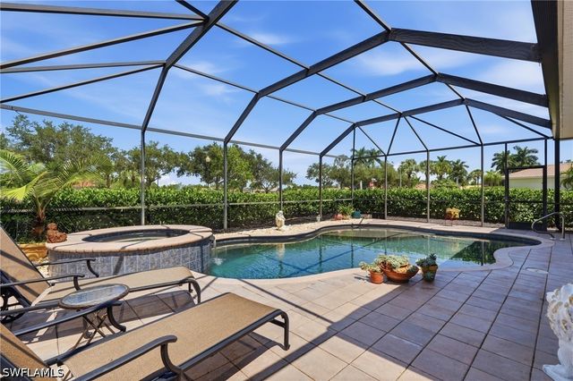 19600 Maddelena CIR, Estero, FL 33967