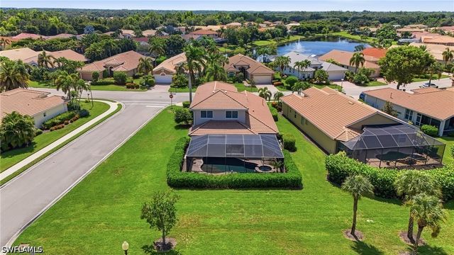 19600 Maddelena CIR, Estero, FL 33967