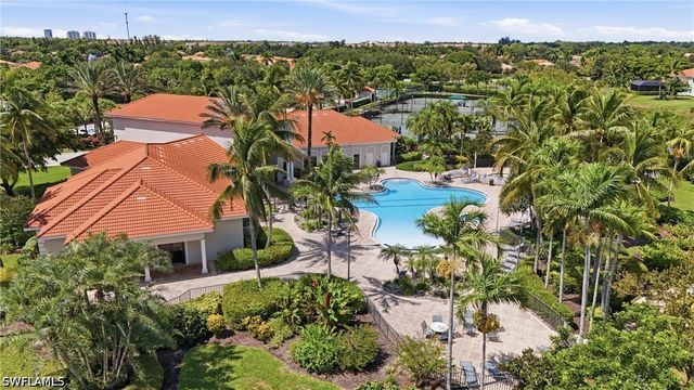 19600 Maddelena CIR, Estero, FL 33967