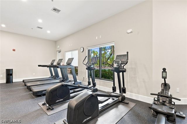 19600 Maddelena CIR, Estero, FL 33967