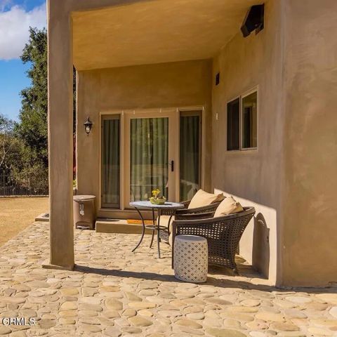 10484 Creek Road, Oak View, CA 93022