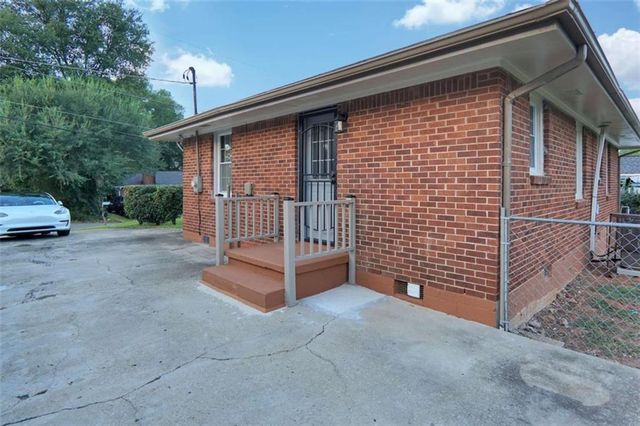 1083 Grace Drive, Forest Park, GA 30297