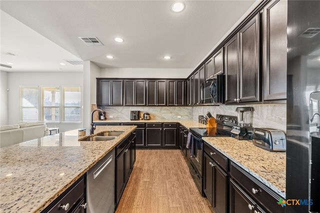 3204 Green Meadow Drive, Harker Heights, TX 76548