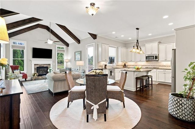 160 Chaffin Road, Roswell, GA 30075