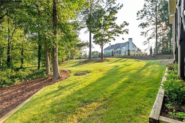 160 Chaffin Road, Roswell, GA 30075