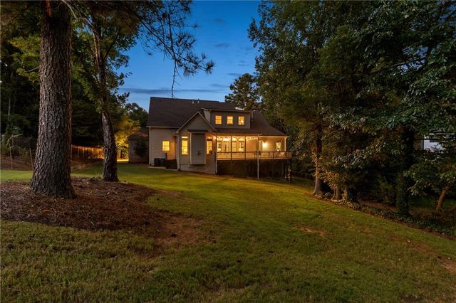 160 Chaffin Road, Roswell, GA 30075