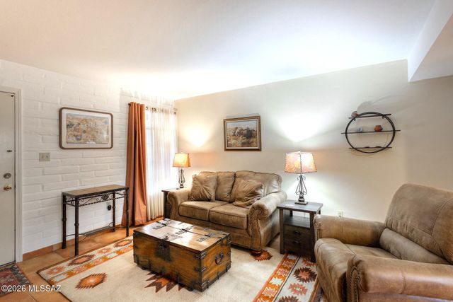 263 S Paseo Madera Unit C, Green Valley, AZ 85614