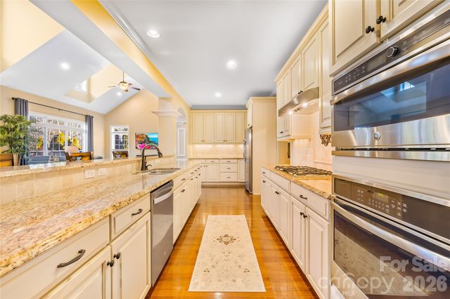 8416 Fairgreen Avenue, Waxhaw, NC 28173