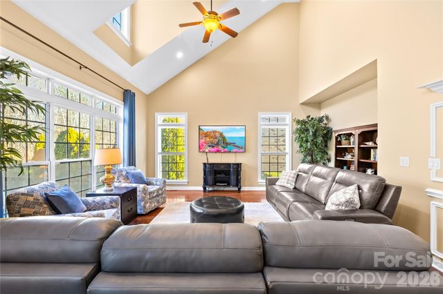 8416 Fairgreen Avenue, Waxhaw, NC 28173