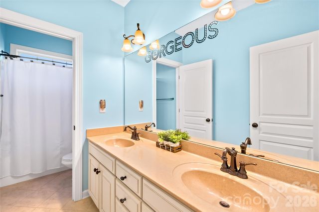 8416 Fairgreen Avenue, Waxhaw, NC 28173