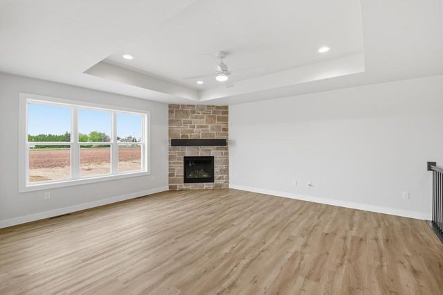 2806 STELOR DRIVE, Green Bay, WI 54311