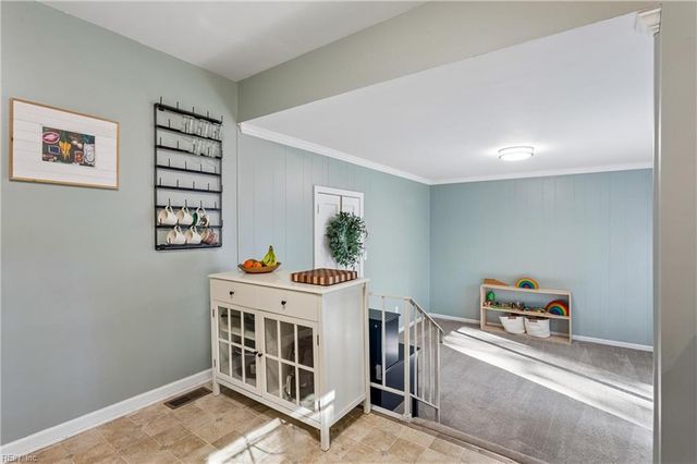 59 Huxley PL, Newport News, VA 23606