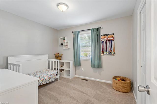 59 Huxley PL, Newport News, VA 23606