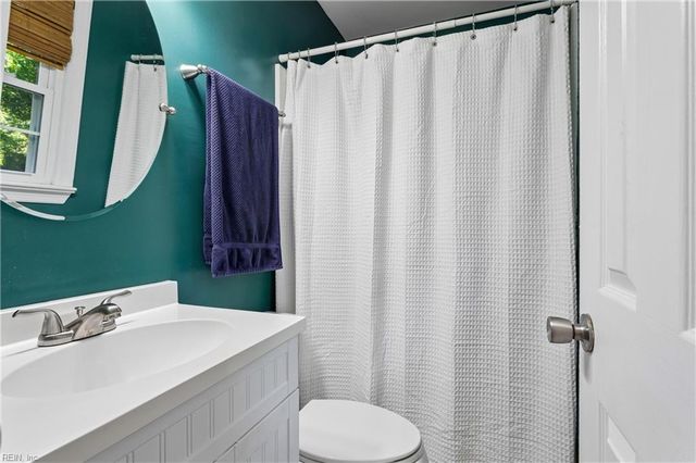 59 Huxley PL, Newport News, VA 23606