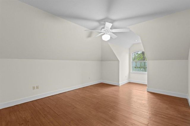 1801 Cub Trail, Orange, TX 77632