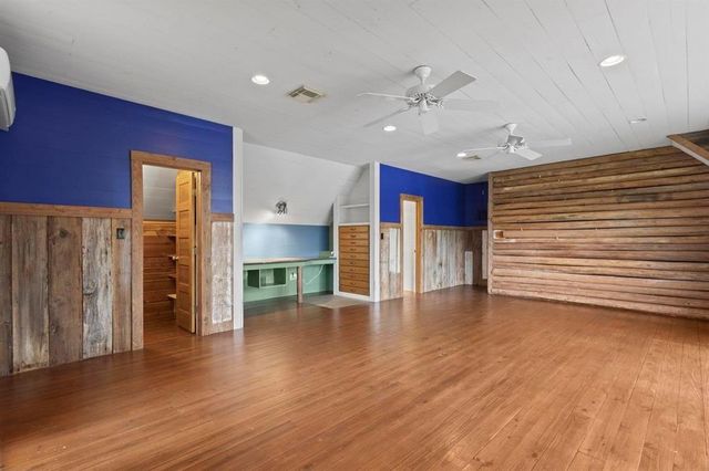 1801 Cub Trail, Orange, TX 77632