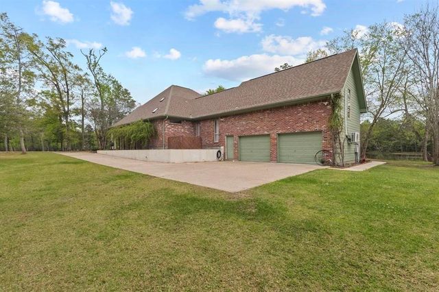 1801 Cub Trail, Orange, TX 77632