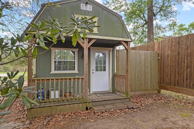 1801 Cub Trail, Orange, TX 77632