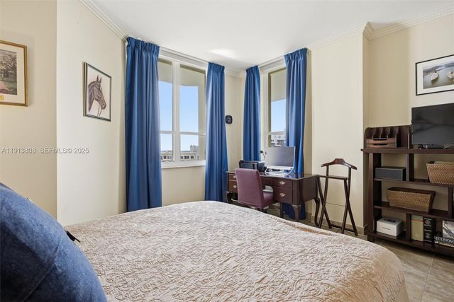 888 Brickell Key Dr 1903, Miami, FL 33131