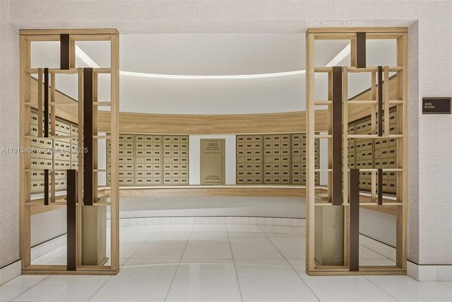 888 Brickell Key Dr 1903, Miami, FL 33131