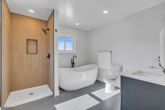 12 Enfield Ave, Montclair Twp., NJ 07042