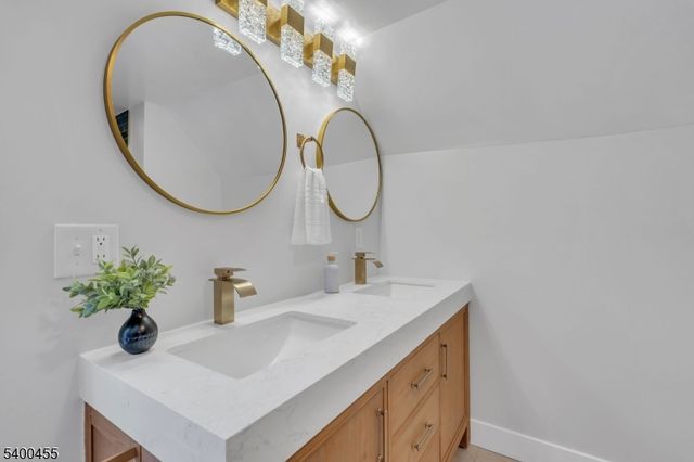 12 Enfield Ave, Montclair Twp., NJ 07042